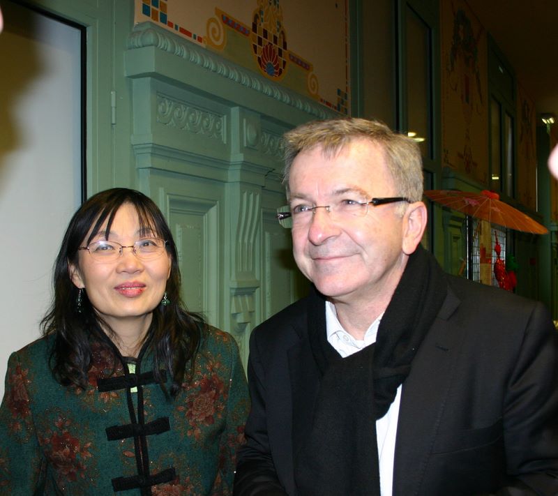 mme_wang_et_mr_bonneau_president_de_la_region_centre.jpg